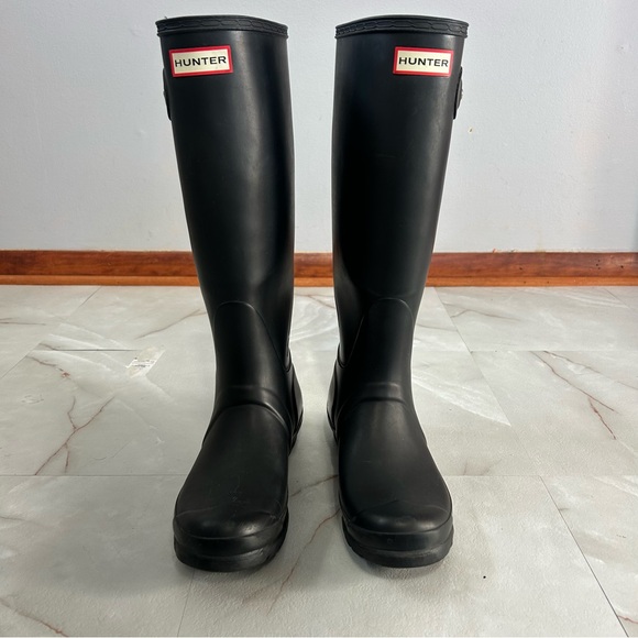 Hunter Tall Black Rain Boots Size 7 - Picture 2 of 6